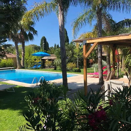 Les Deux Mas Villa Bormes-les-Mimosas Exterior photo